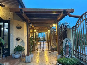 Casa en Alquiler en Brisas del Golf
