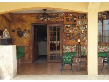 VENDO CASA EN EL BOSQUE, RESIDENCIAL DORAL REMODELADA