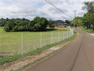 Venta de terreno comercial en El Espino - La Chorrera (DR)