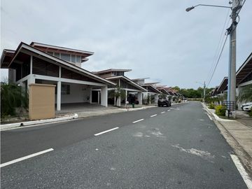 VENDO CASA PH PARADISE POINT, CORONADO – NUEVA GORGONA