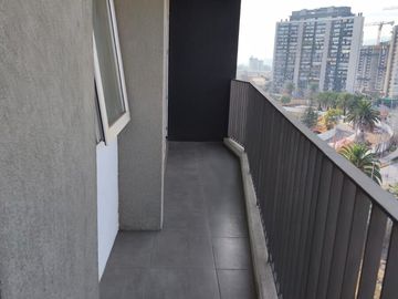 DEPARTAMENTO EN ARRIENDO, CON ESTACIONAMIENTO, LA FLORIDA