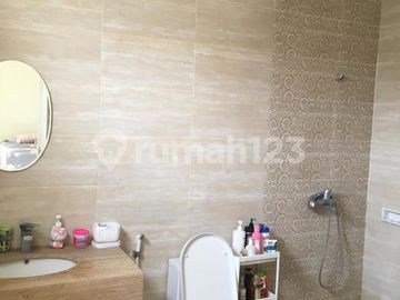 Dijual Rumah Mewah di De Mansion Alam Sutera