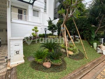Dijual Rumah di Amethyst - Phg Semi Furnished