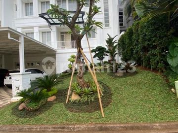Dijual Rumah di Amethyst - Phg Semi Furnished
