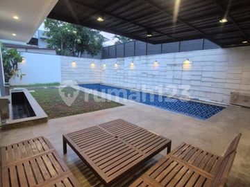 Dijual Cepat Rumah Mewah Alam Sutera Ada Pool