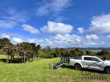 REFUGIO EN CHILOÉ 2,28 HA, CASAS, ACCESO PLAYA PRIVADA Y AUT