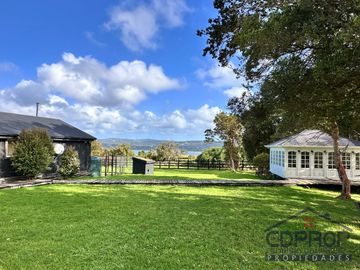 REFUGIO EN CHILOÉ 2,28 HA, CASAS, ACCESO PLAYA PRIVADA Y AUT