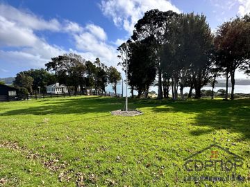 REFUGIO EN CHILOÉ 2,28 HA, CASAS, ACCESO PLAYA PRIVADA Y AUT