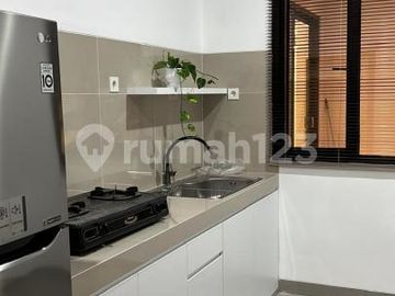 Rumah Brand New American Classic Siap Huni di Alam Sutera
