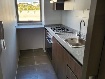 HERMOSO DEPARTAMENTO NUEVO EN CONDOMINIO FAMILIAR