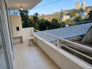 ESPECTACULAR DEPARTAMENTO AMOBLADO REÑACA BAJO
