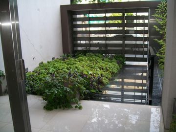 HERMOSO MONOAMBIENTE MUY AMPLIO E IMPECABLE BALCON VISTA PANORAMICA