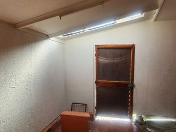ARRIENDO CASA 2 PISOS EN SECTOR LOS DOMINICOS