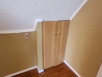 ARRIENDO CASA 2 PISOS EN SECTOR LOS DOMINICOS