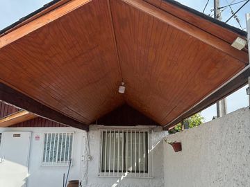 VENDO CASA DE 3 HAB 2 BA CUATRO PONIENTE MAIPÚ