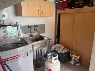 CASA AMPLIA COMODA SECTOR TRANQUILO  3D 3B