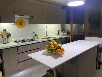 EXCLUSIVA CASA EN VENTA EN CHICURE0 LOS INGLESES 4D 3B