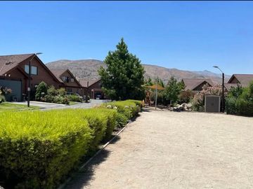 EXCLUSIVA CASA EN VENTA EN CHICURE0 LOS INGLESES 4D 3B
