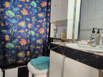 AMPLIA CASA FAMILIAR DE 2 PISOS, 101 MT CONSTRUIDOS SAN BDO