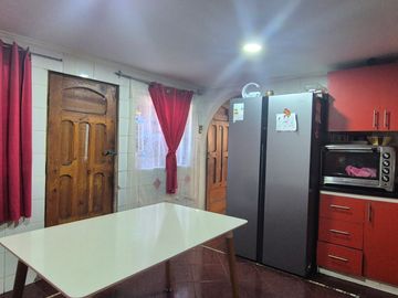 AMPLIA CASA FAMILIAR DE 2 PISOS, 101 MT CONSTRUIDOS SAN BDO