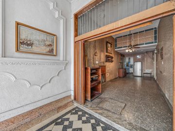 Venta casa 5 ambientes en Flores