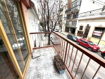 Departamento 2 ambientes en Venta en Flores