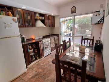 Casa en venta en Villa Udaondo