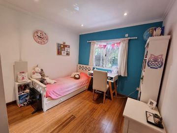 Casa en venta en Villa Udaondo