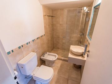 PH 6 AMBIENTES VENTA FLORIDA PILETA QUINCHO