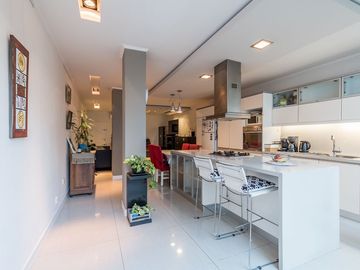PH 6 AMBIENTES VENTA FLORIDA PILETA QUINCHO