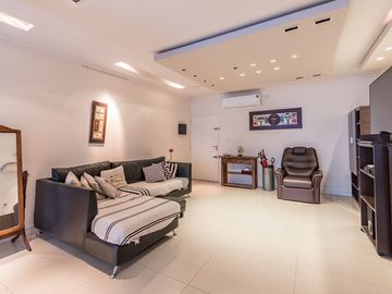 PH 6 AMBIENTES VENTA FLORIDA PILETA QUINCHO