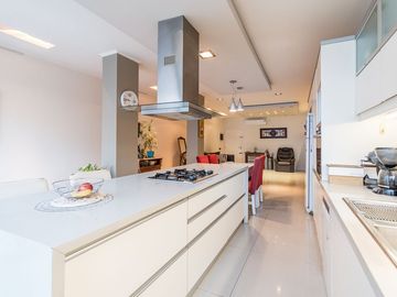 PH 6 AMBIENTES VENTA FLORIDA PILETA QUINCHO