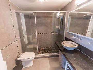 PH 6 AMBIENTES VENTA FLORIDA PILETA QUINCHO