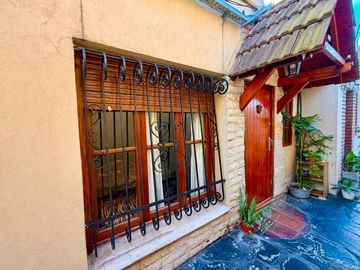 Casa PH en venta en Ituzaingo Norte