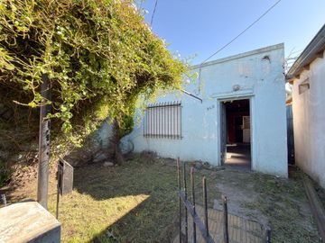 VENTA CASA A RECICLAR Y DTO GRAN LOTE/VILLA ITALIA
