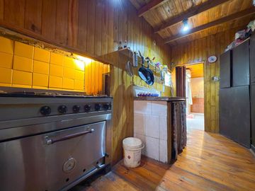 EN VENTA CASA CON DEPENDENCIAS VILLA ITALIA TANDIL