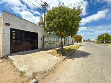 EN VENTA CASA CON DEPENDENCIAS VILLA ITALIA TANDIL