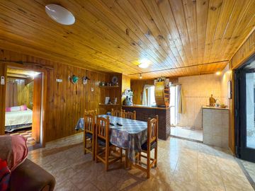 EN VENTA CASA CON DEPENDENCIAS VILLA ITALIA TANDIL
