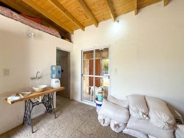 EN VENTA CASA CON DEPENDENCIAS VILLA ITALIA TANDIL