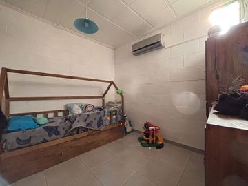 Departamento Tipo Casa en venta en Remedios de Escalada Este