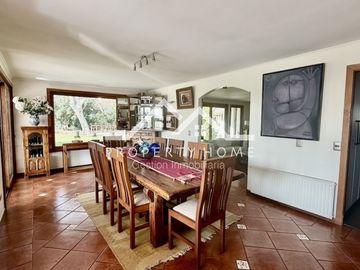 VENTA CASA CLUB DE GOLF BRISAS DE CHICUREO 5D + 5B + SERVICI