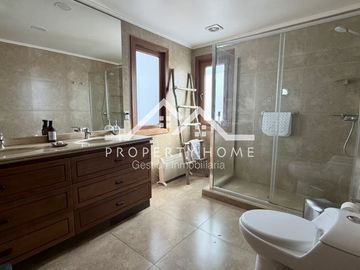 VENTA CASA CLUB DE GOLF BRISAS DE CHICUREO 5D + 5B + SERVICI
