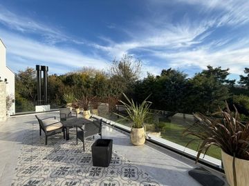 VENTA CASA 8 AMBIENTES AYRES DE PILAR