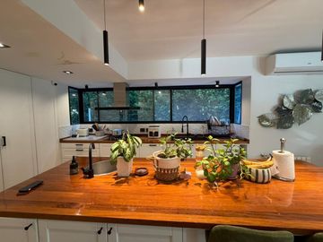 VENTA CASA 8 AMBIENTES AYRES DE PILAR