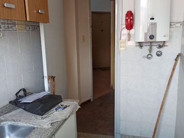 VENTA DEPARTAMENTO 2AMB BURZACO - COCHERA