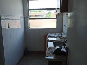 VENTA DEPARTAMENTO 2AMB BURZACO - COCHERA