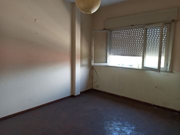 VENTA DEPARTAMENTO 2AMB BURZACO - COCHERA