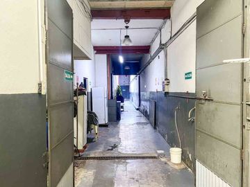 DEPOSITO 350 METROS MIXTURA 4 ENTRADA UTILITARIOS