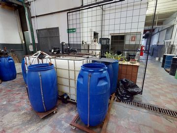 DEPOSITO 350 METROS MIXTURA 4 ENTRADA UTILITARIOS