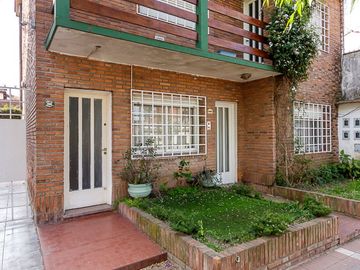 PH 3 DORMITORIOS CON TERRAZA Y PARRILLERO. ALBERDI